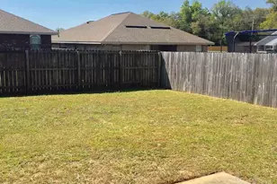 4721 Ashley Pl Blvd, Pace, FL 32571 - Photo 9