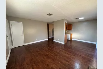 676 S 72nd Ave #C, Pensacola, FL 32506 - Photo 3