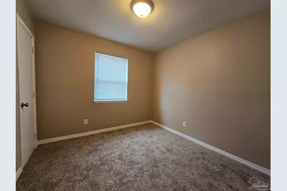 6202 Fairview Dr, Pensacola, FL 32505 - Photo 11