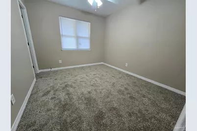 6202 Fairview Dr, Pensacola, FL 32505 - Photo 15