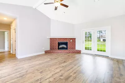 9276 Sunset Dr, Navarre, FL 32566 - Photo 5