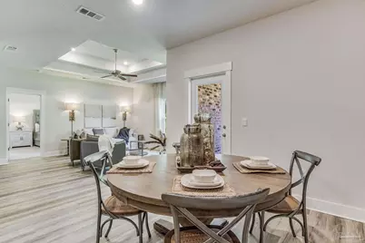 5825 Cactus Dr, Milton, FL 32583 - Photo 5