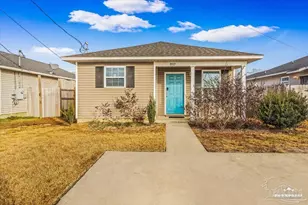 8921 Camshire Cir, Pensacola, FL 32507 - Photo 1