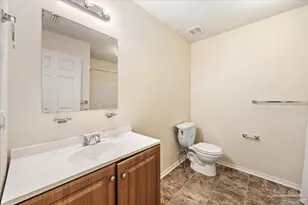 8921 Camshire Cir, Pensacola, FL 32507 - Photo 7