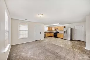 8921 Camshire Cir, Pensacola, FL 32507 - Photo 5