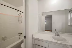 5415 Hibiscus Rd, Pensacola, FL 32504 - Photo 15