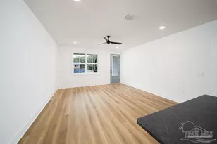 1321 John Carroll Dr, Pensacola, FL 32504 - Photo 13