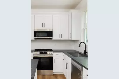 1321 John Carroll Dr, Pensacola, FL 32504 - Photo 13