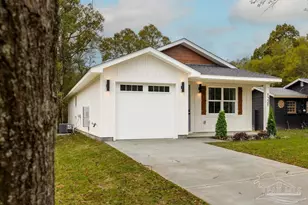 1321 John Carroll Dr, Pensacola, FL 32504 - Photo 1