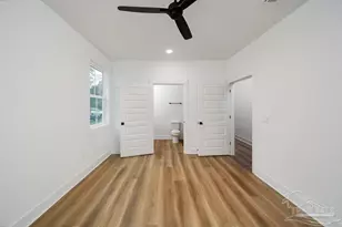 1321 John Carroll Dr, Pensacola, FL 32504 - Photo 23