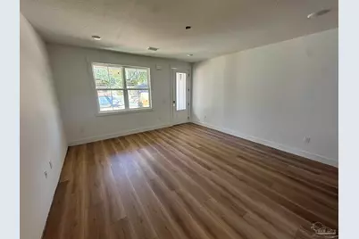 1321 John Carroll Dr, Pensacola, FL 32504 - Photo 7