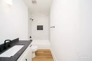 1321 John Carroll Dr, Pensacola, FL 32504 - Photo 25