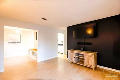 1551 Sunny Ridge Ln, Cantonment, FL 32533 - Photo 5