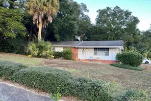 5326 Ticonderoga St, Milton, FL 32570 - Photo 3