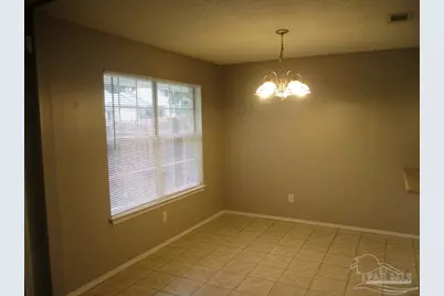 3220 Mariners Dr, Pensacola, FL 32526 - Photo 7