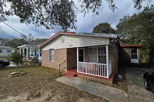 1014 W Lloyd St, Pensacola, FL 32501 - Photo 1