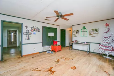 6401 Myrtle Hill Cir, Pensacola, FL 32506 - Photo 9