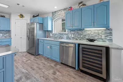 7943 Gulf Blvd, Navarre Beach, FL 32566 - Photo 9