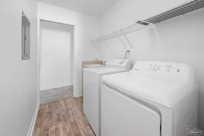 7943 Gulf Blvd, Navarre Beach, FL 32566 - Photo 35