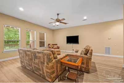 4610 Peacock Dr, Pensacola, FL 32504 - Photo 19
