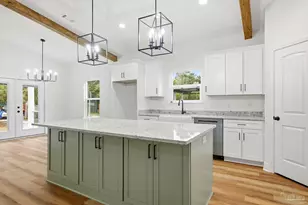 1854 Wheeler Dr, Gulf Breeze, FL 32563 - Photo 11