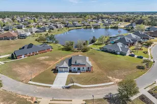 5736 Highland Lake Dr, Milton, FL 32583 - Photo 3