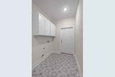 5736 Highland Lake Dr, Milton, FL 32583 - Photo 19