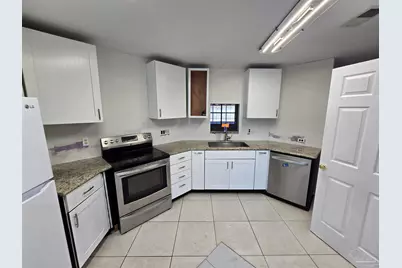 2129 Ainsdale Ct, Navarre, FL 32566 - Photo 7