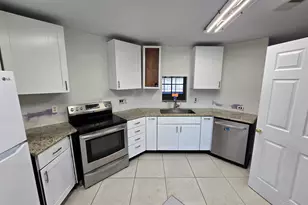 2129 Ainsdale Ct, Navarre, FL 32566 - Photo 7