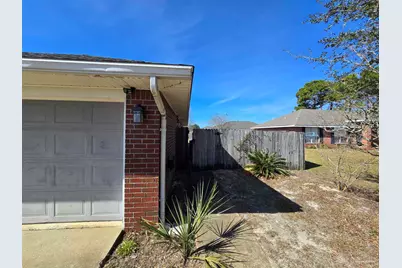 2129 Ainsdale Ct, Navarre, FL 32566 - Photo 13