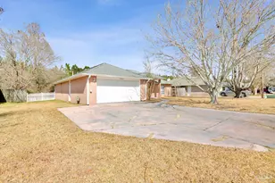 1988 Southwind Cir, Pensacola, FL 32506 - Photo 43