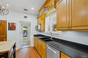 600 W Moreno St, Pensacola, FL 32501 - Photo 11