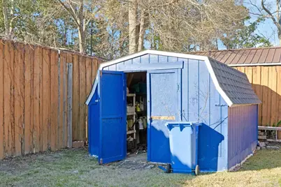 1411 Colwyn Dr, Cantonment, FL 32533 - Photo 47