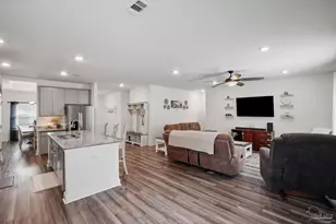 6203 Carson Dr, Milton, FL 32570 - Photo 1