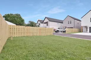 440 W Wright St, Pensacola, FL 32501 - Photo 33