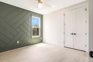 440 W Wright St, Pensacola, FL 32501 - Photo 25
