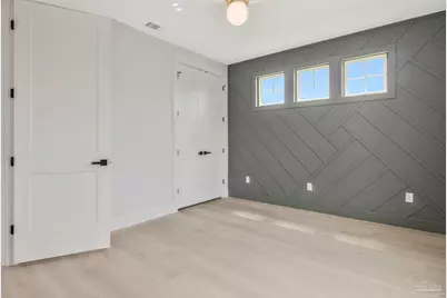 440 W Wright St, Pensacola, FL 32501 - Photo 23