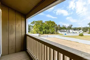 612 S 1st St, Pensacola, FL 32507 - Photo 49