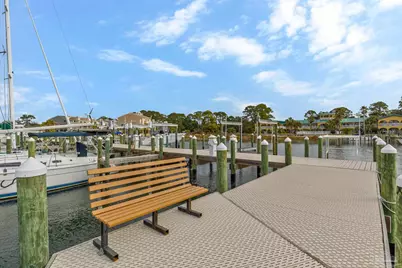 612 S 1st St #20, Pensacola, FL 32507 - Photo 65