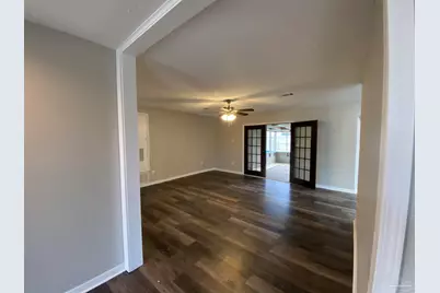 7109 Redondo Dr, Pensacola, FL 32526 - Photo 7