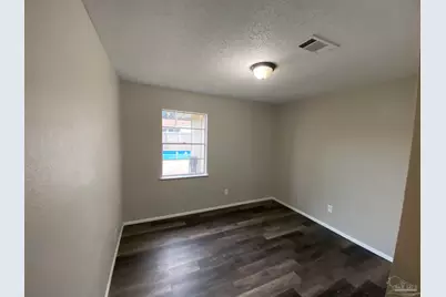7109 Redondo Dr, Pensacola, FL 32526 - Photo 11