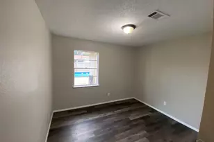 7109 Redondo Dr, Pensacola, FL 32526 - Photo 11