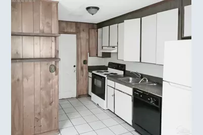 925 Bremen Ave #A,B, Pensacola, FL 32507 - Photo 3