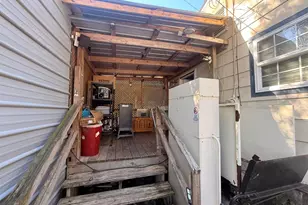 518 W La Rua St, Pensacola, FL 32501 - Photo 9