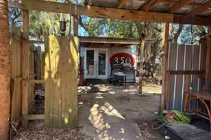 518 W La Rua St, Pensacola, FL 32501 - Photo 3