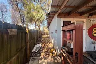 518 W La Rua St, Pensacola, FL 32501 - Photo 5