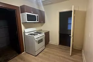 14 E Strong St, Pensacola, FL 32501 - Photo 9