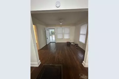 14 E Strong St, Pensacola, FL 32501 - Photo 11