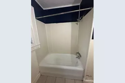 14 E Strong St, Pensacola, FL 32501 - Photo 13