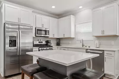 1141 W Romana St, Pensacola, FL 32502 - Photo 9